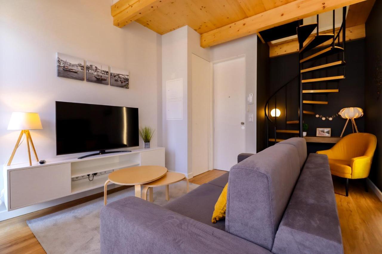 Coutinho Apartment - Modern Ap In The City Centre With Balcony Viana do Castelo Exteriör bild
