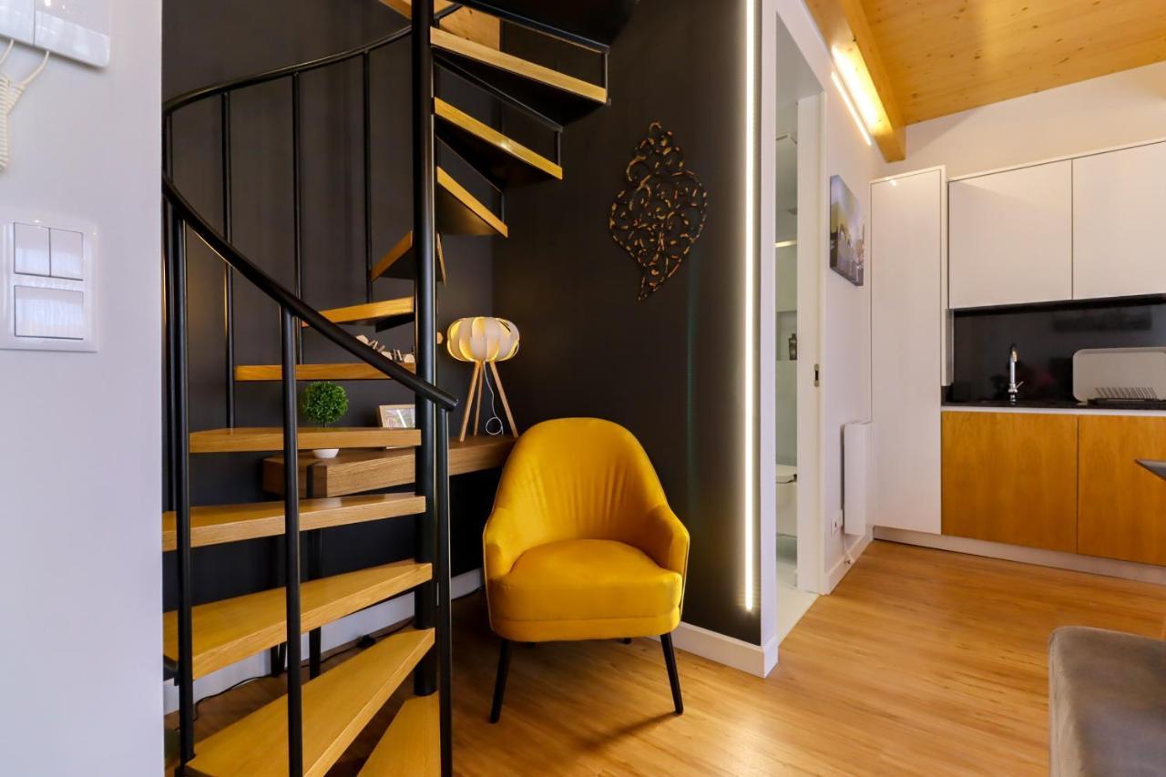 Coutinho Apartment - Modern Ap In The City Centre With Balcony Viana do Castelo Exteriör bild