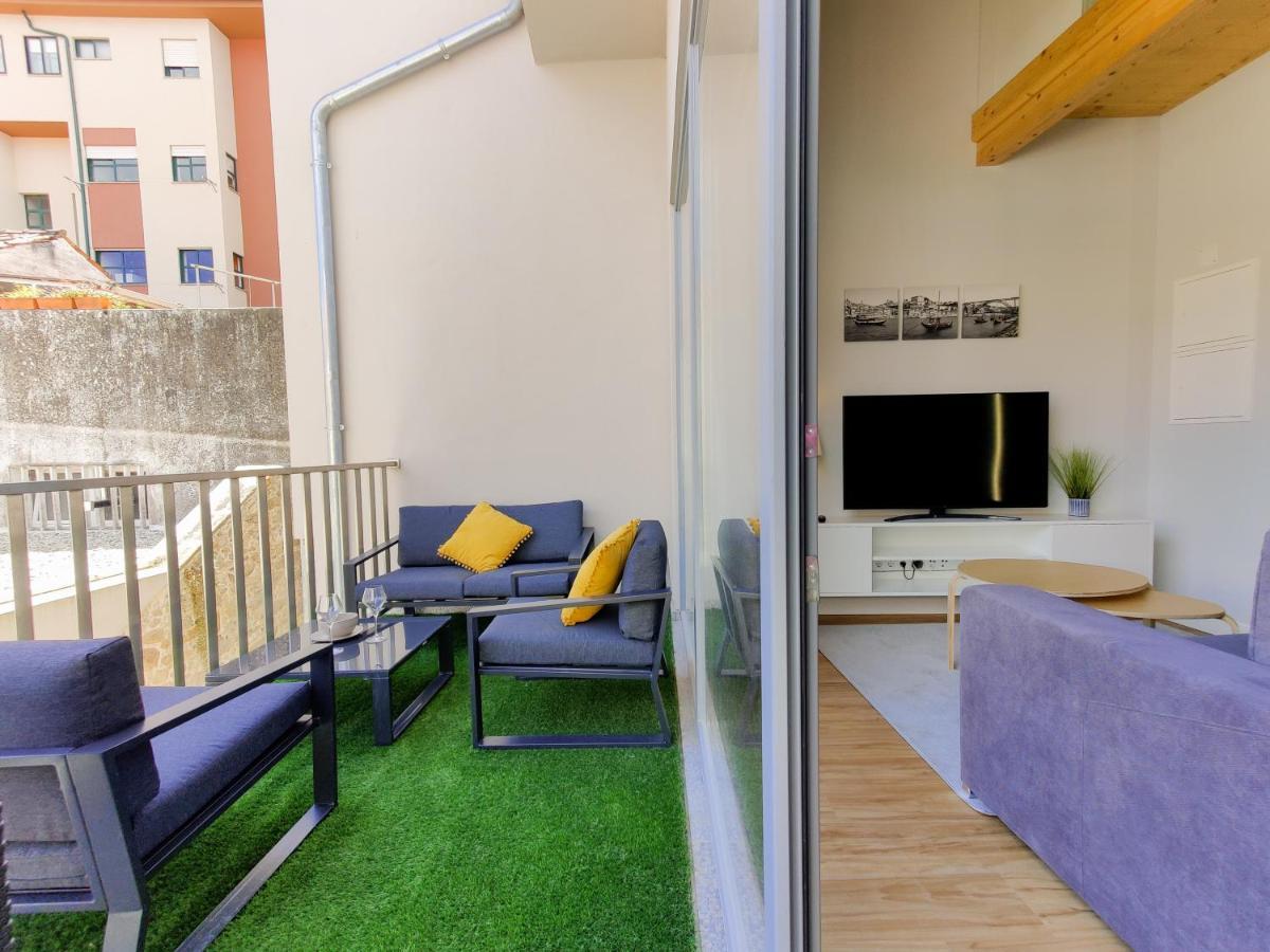 Coutinho Apartment - Modern Ap In The City Centre With Balcony Viana do Castelo Exteriör bild