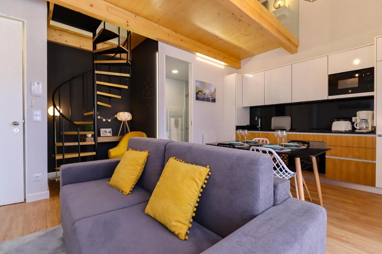 Coutinho Apartment - Modern Ap In The City Centre With Balcony Viana do Castelo Exteriör bild